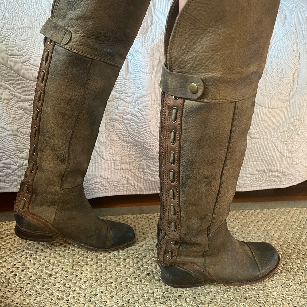 Jeffery Cambell zipped tall boot